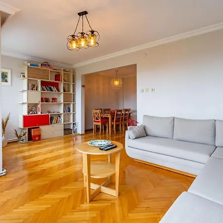 Cozy And Fresh Apartment With Central Location In Besiktas Apartamento *